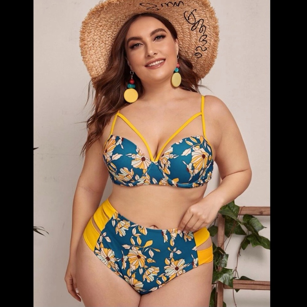 SHEIN Women’s Floral Print Underwire High Waisted Swimsuit